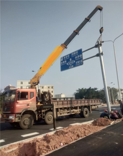 西岗区设备吊装租赁吊车要用多大吊车